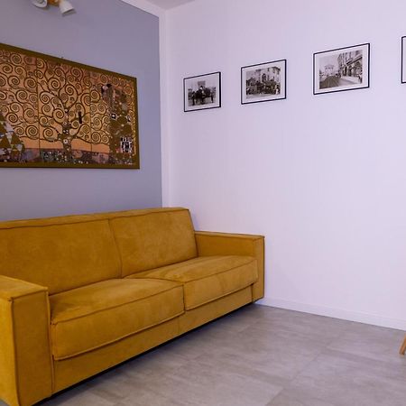 La Casa Sul Naviglio Di Debora Lejlighed Milano Eksteriør billede